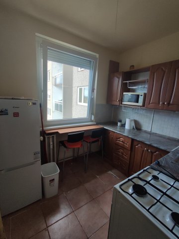 Kiadó panellakás, albérlet, XVIII. kerületben, Havanna utcában