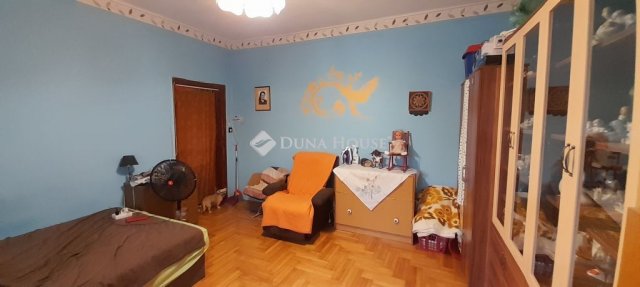 Eladó családi ház, Csörögön, Kisfaludy utcában 61 M Ft