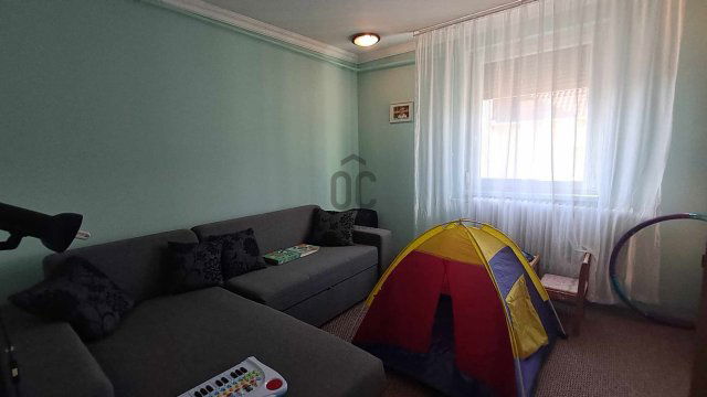 Eladó családi ház, Debrecenben 124.9 M Ft, 6 szobás