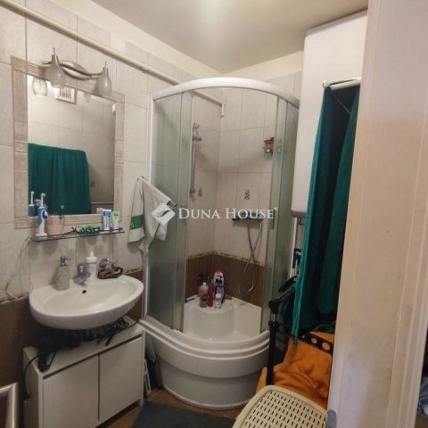 Eladó téglalakás, Szegeden 54.9 M Ft, 2 szobás