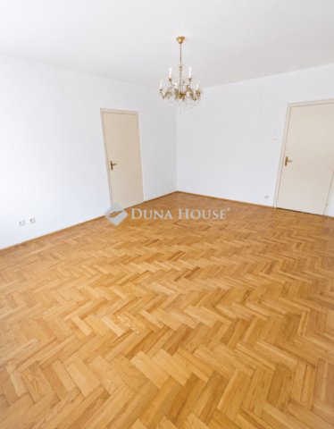 Eladó panellakás, Budapesten, VIII. kerületben 84.9 M Ft