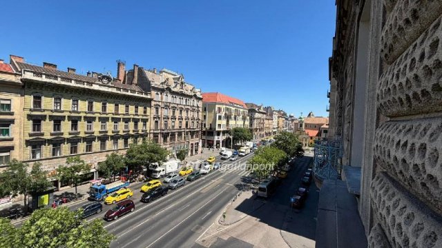 Eladó téglalakás, Budapesten, VIII. kerületben 180 M Ft