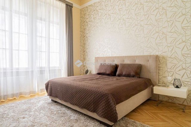 Eladó téglalakás, Budapesten, V. kerületben 299 M Ft, 4 szobás