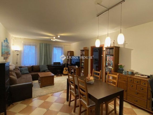 Eladó téglalakás, Szentendrén 129 M Ft, 3 szobás