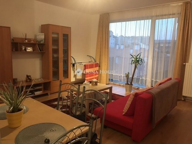 Eladó téglalakás, Budapesten, IX. kerületben 71 M Ft, 1 szobás