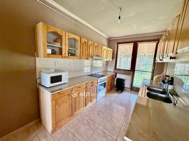 Eladó családi ház, Salgótarjánban 62 M Ft, 4 szobás
