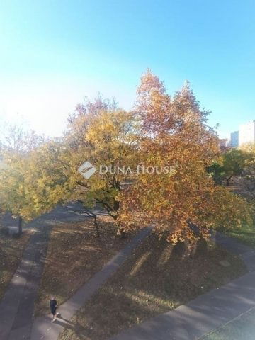 Eladó panellakás, Budapesten, XV. kerületben 72 M Ft, 3 szobás