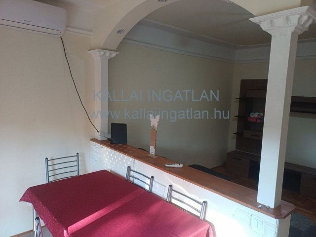 Eladó panellakás, Nyíregyházán, Ószőlő utcában 33.8 M Ft