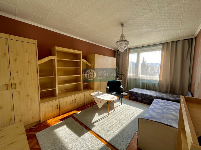 Eladó panellakás, Kazincbarcikán 22.8 M Ft, 1+1 szobás