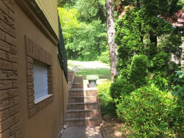 Eladó családi ház, Pilisszántón 64.5 M Ft, 2 szobás