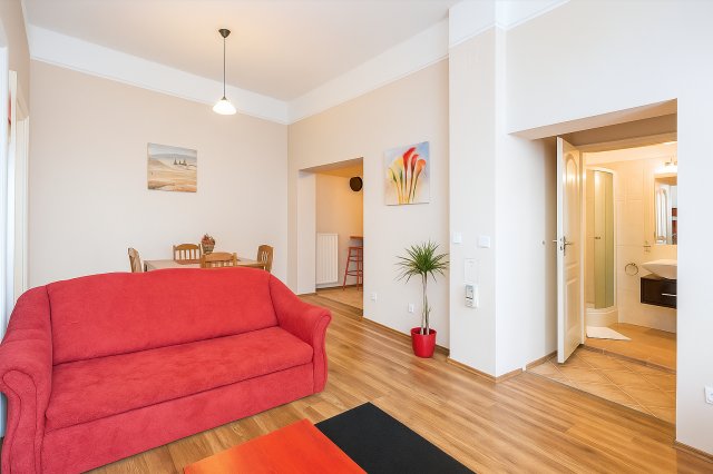 Eladó téglalakás, Budapesten, V. kerületben 105 M Ft, 2 szobás