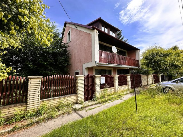 Eladó családi ház, Sarkadon 20 M Ft, 4 szobás