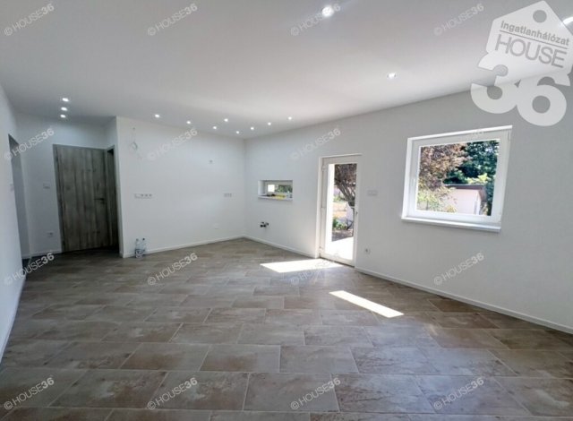 Eladó családi ház, Kecskeméten 82.5 M Ft, 3 szobás