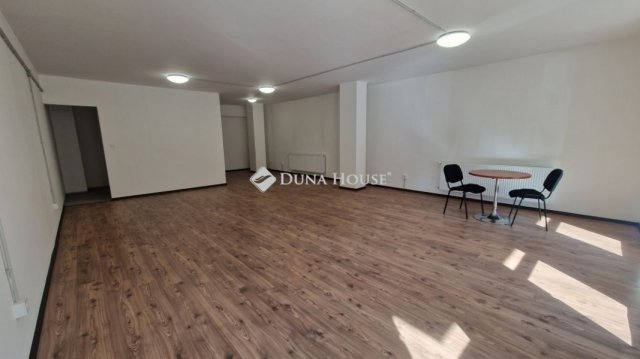 Eladó iroda, Budapesten, XI. kerületben 94.9 M Ft