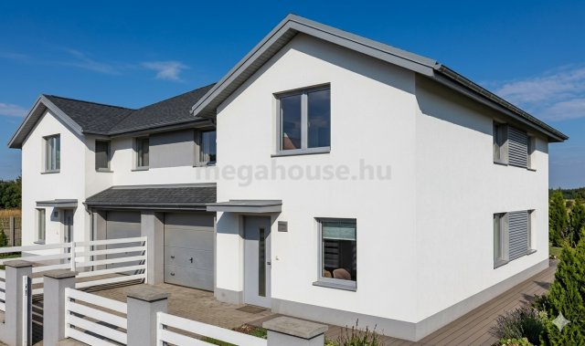 Eladó ikerház, Biatorbágyon 168.5 M Ft, 5+1 szobás