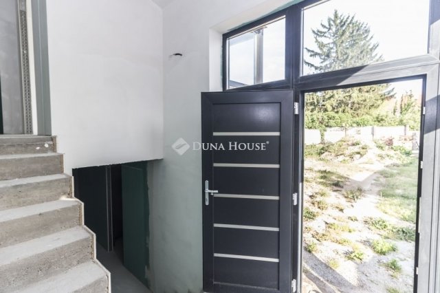 Eladó családi ház, Szombathelyen 84.9 M Ft, 3 szobás
