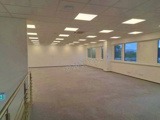 Kiadó ipari ingatlan, Budapesten, XV. kerületben 3989 E Ft / hó