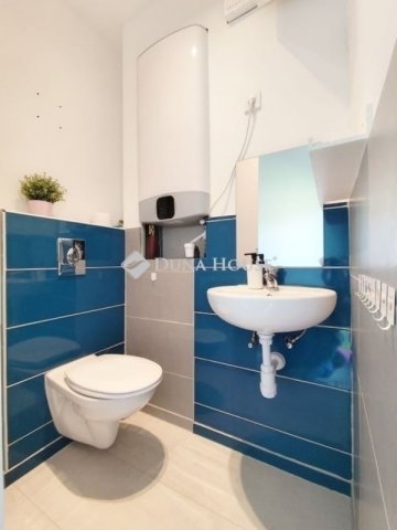 Eladó sorház, Szentendrén 116 M Ft, 6 szobás