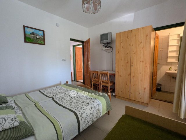 Eladó családi ház, Hajdúszoboszlón 228 M Ft, 9+1 szobás