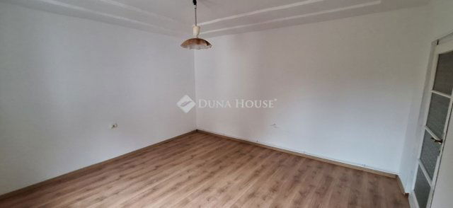 Eladó családi ház, Gödöllőn 89.9 M Ft, 4 szobás