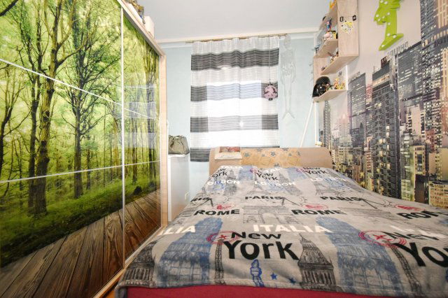 Eladó panellakás, Debrecenben 57.9 M Ft, 3 szobás