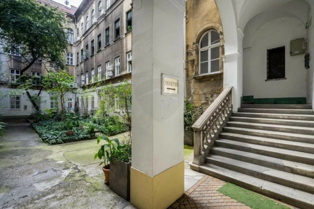 Eladó téglalakás, Budapesten, VII. kerületben 55 M Ft, 1 szobás
