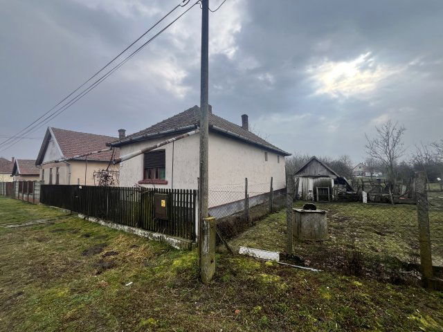 Eladó családi ház, Kötegyánon 7.4 M Ft, 2 szobás