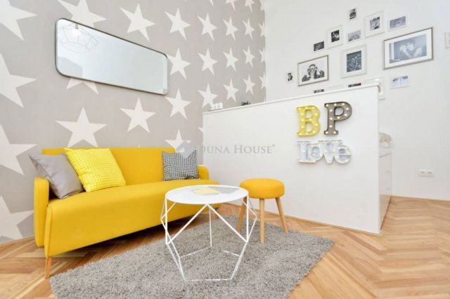 Eladó téglalakás, Budapesten, VII. kerületben 89.24 M Ft