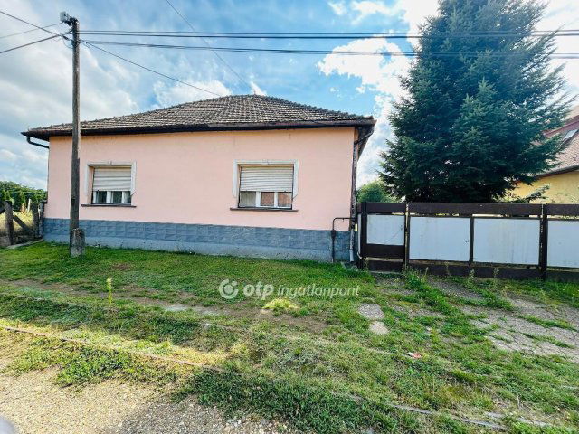 Eladó családi ház, Gávavencsellőn 16.9 M Ft, 3+1 szobás