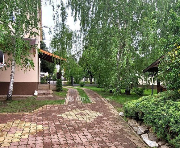 Eladó családi ház, Mikepércsen 219 M Ft, 5 szobás