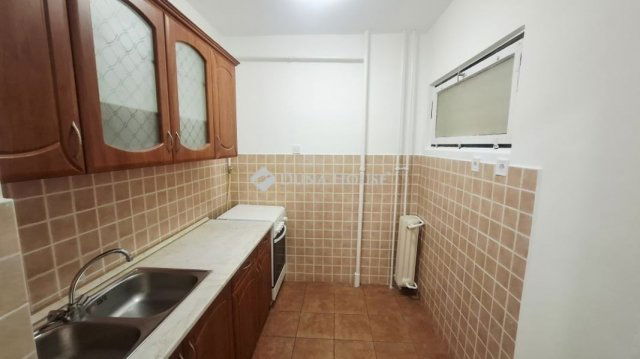 Eladó panellakás, Budapesten, X. kerületben 56.5 M Ft, 2 szobás