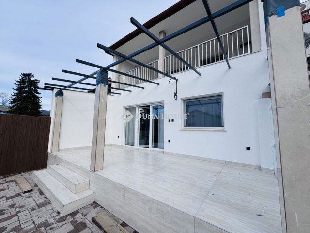 Eladó téglalakás, Harkányban, Hársfa téren 69.9 M Ft, 3 szobás