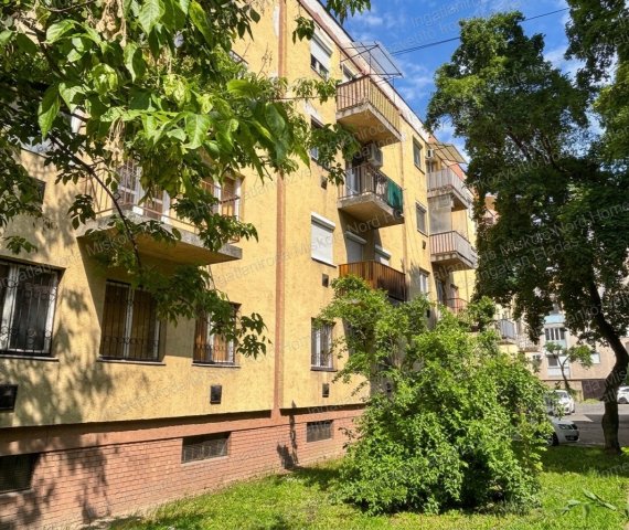 Eladó téglalakás, Miskolcon 29.99 M Ft, 2 szobás