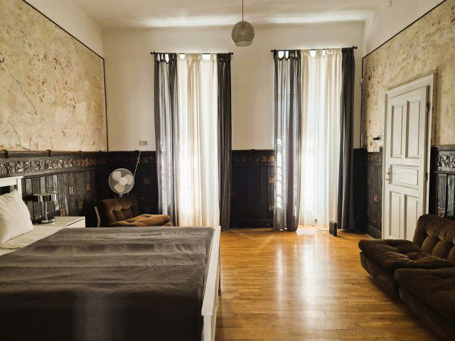 Eladó téglalakás, Budapesten, VII. kerületben, Király utcában