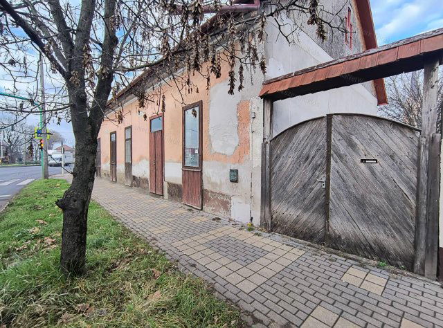 Eladó üzlethelyiség, Törökszentmiklóson 29 M Ft, 3 szobás