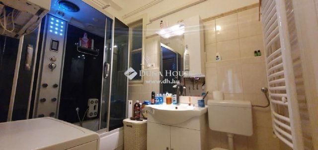 Eladó téglalakás, Budapesten, XIV. kerületben 110 M Ft, 4 szobás