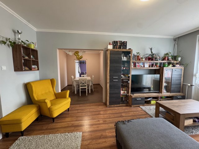 Eladó panellakás, Budapesten, IV. kerületben, Virág utcában