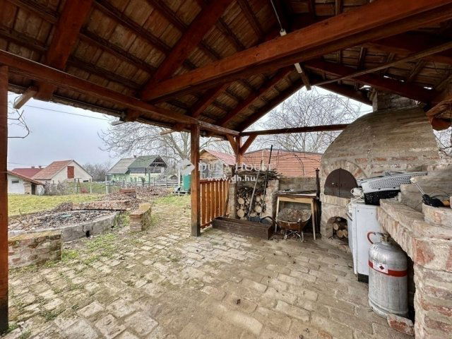 Eladó családi ház, Kozármislenyen 129 M Ft, 4+1 szobás