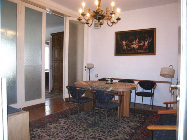 Kiadó téglalakás, albérlet, Budapesten, VI. kerületben