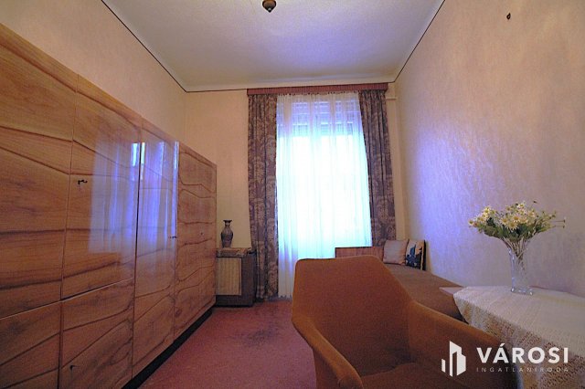 Eladó panellakás, Salgótarjánban 11.2 M Ft, 3 szobás