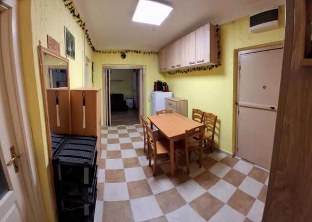 Eladó téglalakás, Budapesten, IV. kerületben, Kordován téren