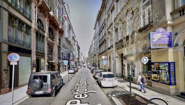 Kiadó üzlethelyiség, Budapesten, V. kerületben 1250 E Ft / hó