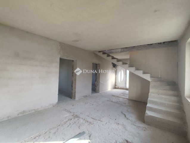 Eladó családi ház, Helvécián, Gazdasági dűlőn 44.9 M Ft