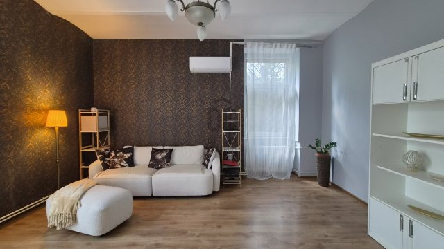 Eladó téglalakás, Budapesten, X. kerületben, Sörgyár utcában