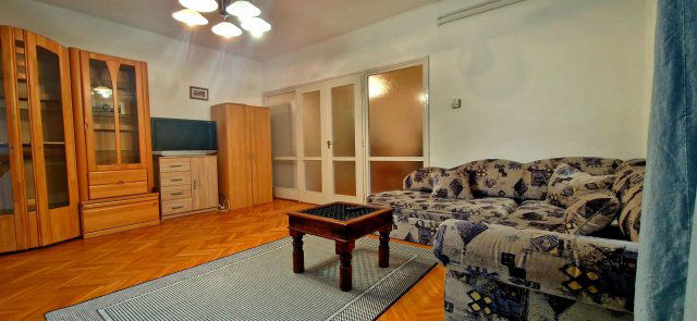Kiadó téglalakás, albérlet, Debrecenben 240 E Ft / hó, 2 szobás