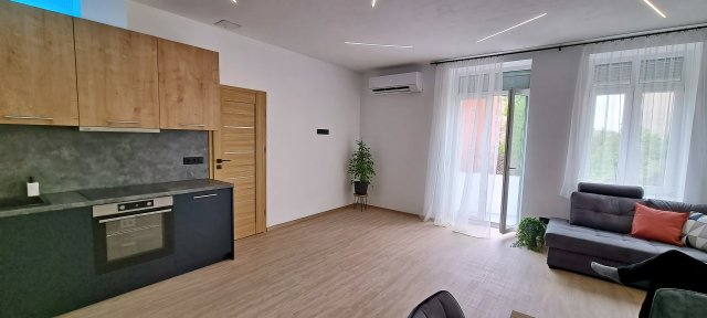 Eladó téglalakás, Budapesten, X. kerületben 99.9 M Ft, 4 szobás