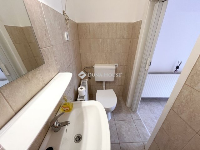Eladó téglalakás, Budapesten, XX. kerületben 35.99 M Ft