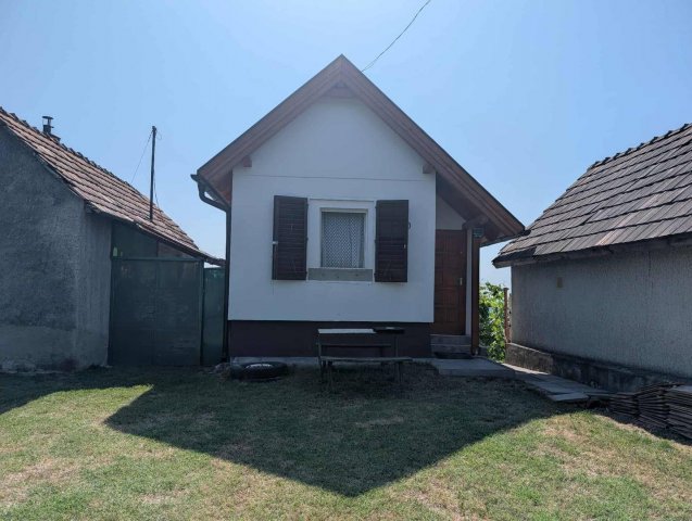 Eladó családi ház, Bocföldén 11.9 M Ft, 1 szobás