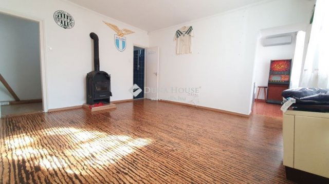Eladó családi ház, Tápiószecsőn 56 M Ft, 3 szobás