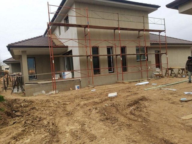 Eladó családi ház, Székesfehérvárott 170 M Ft, 5 szobás